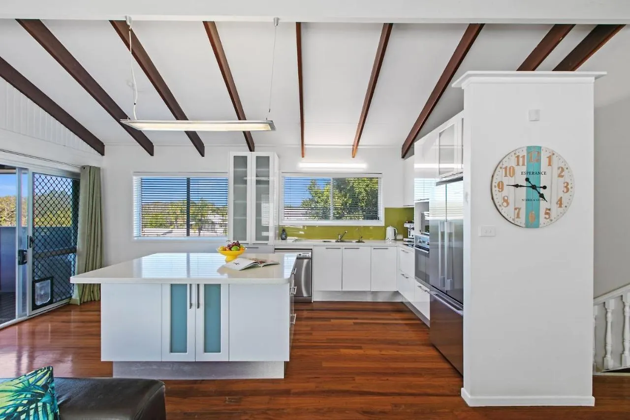 Ivy Street 7 Dicky Beach Caloundra